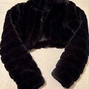 Elegant Black Faux Fur Jacket